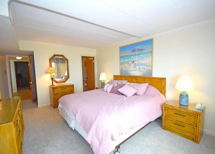 Amber Waves 300 Apartment
