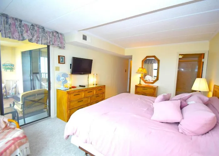 Amber Waves 300 Apartment Ocean City